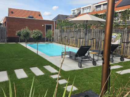 tuin met zwembad zwembad in je tuin